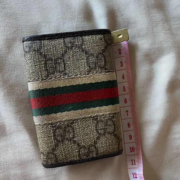 Pre Loved Gucci Key Case Holder - Picture 12 of 13